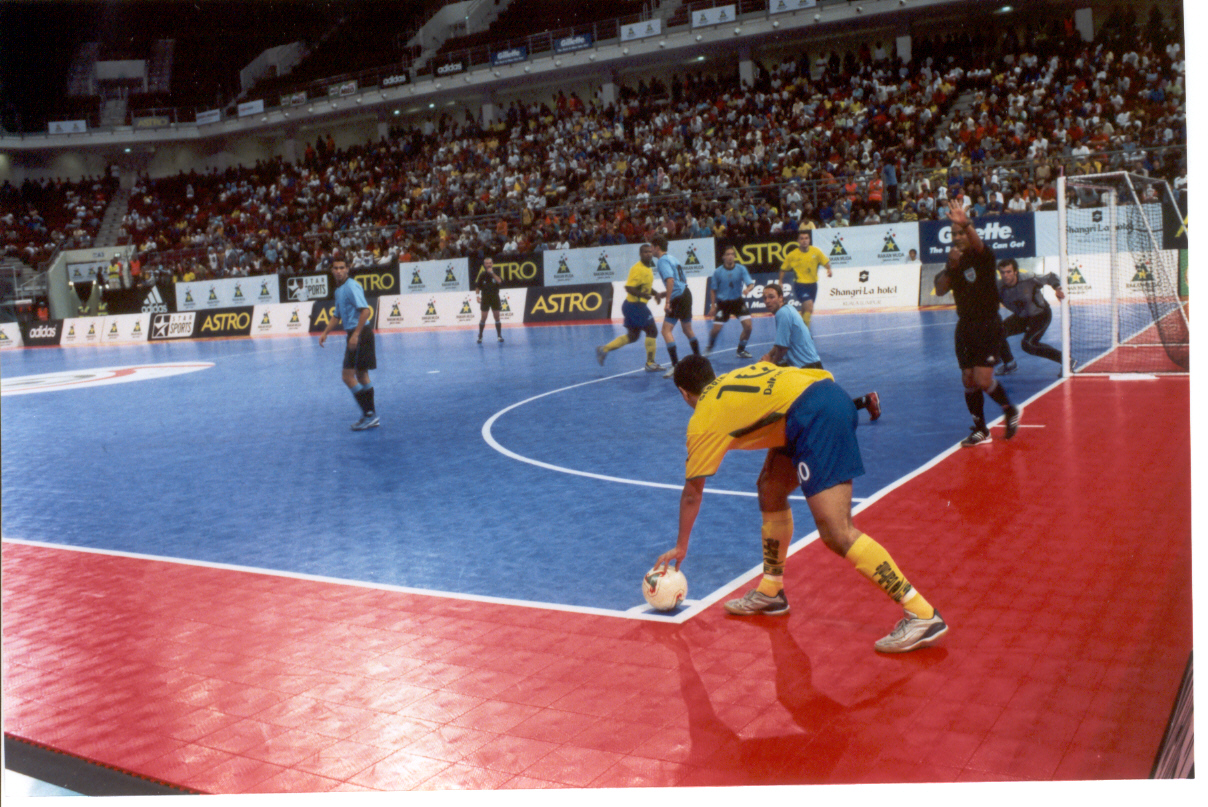 Futsal - Colgio Estrela Srius. Educao Infantil, Ensino Fundamental, Mdio e Integral. So Paulo, SP
