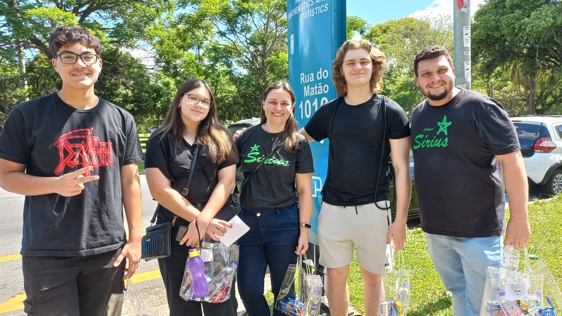 Colgio Estrela Srius